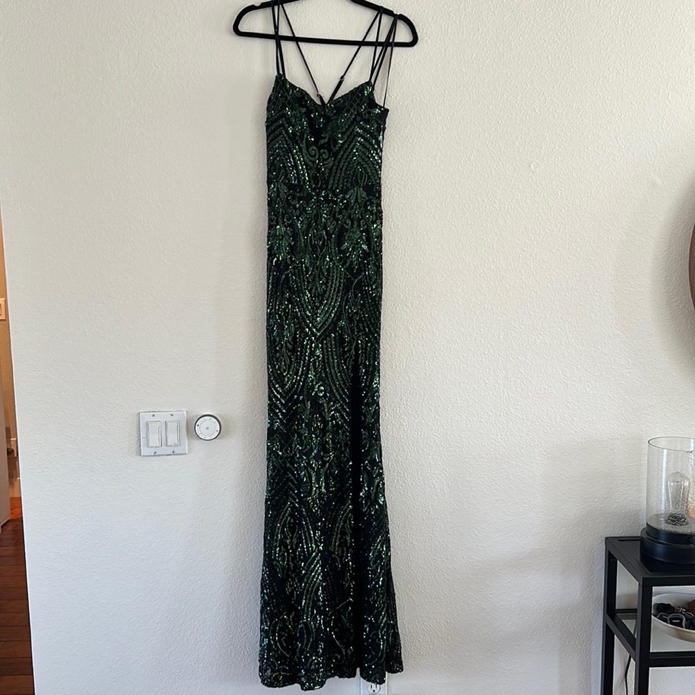 Windsor Arabella Formal Sequin Scroll Dress
